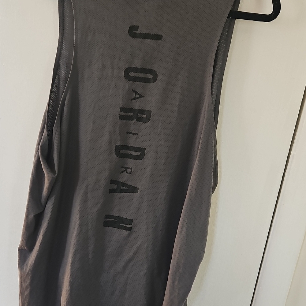 Jordan men's Gray Tank Top with Jumpman Logo - Picture 5 of 5